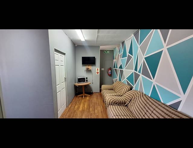 350M² APARTMENT BLOCK FOR SALE IN GQEBERHA CENTRAL
